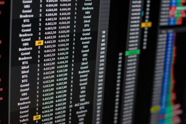 Quels outils de marketing digital sont les plus efficaces pour une entreprise de services de ressources humaines?